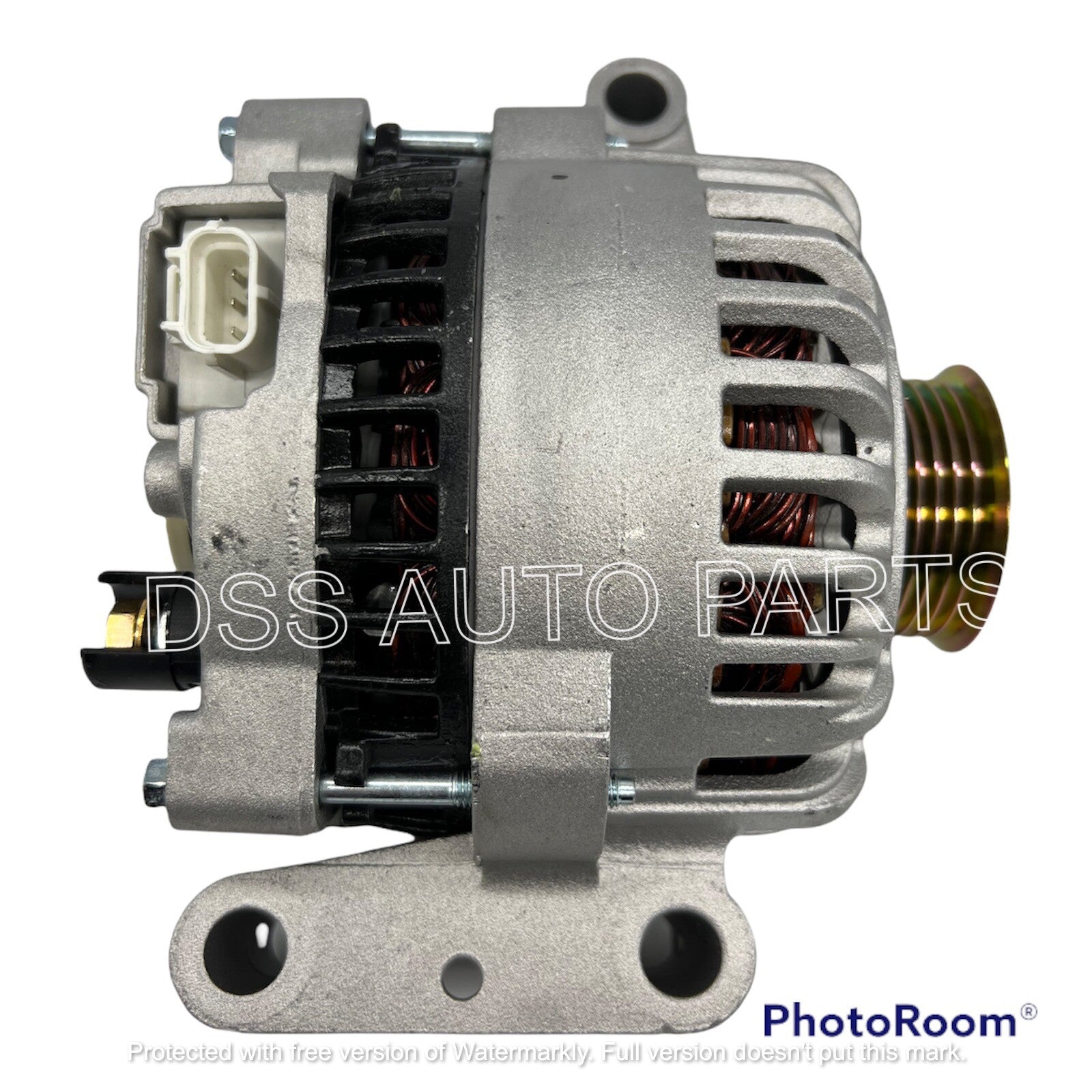 OEM Alternator Fits Ford Focus 2000 2001 2002 2003 2004 (2.0L) (Non zetec) 8261R
